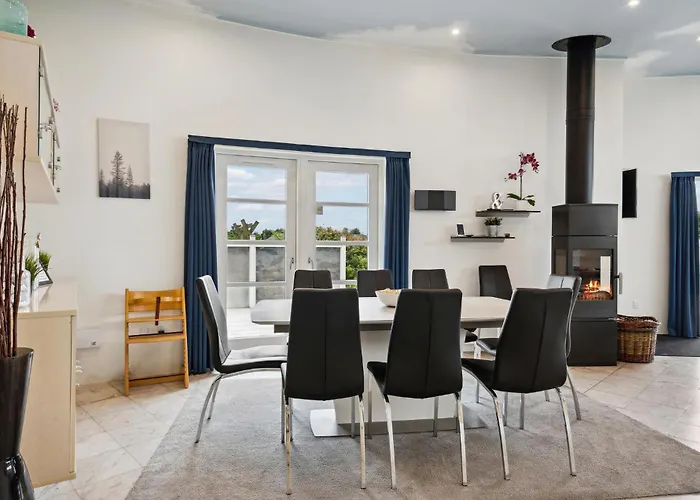 Beautiful In With Sauna Holiday home