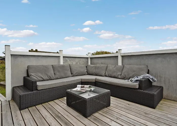 Beautiful In With Sauna Holiday home