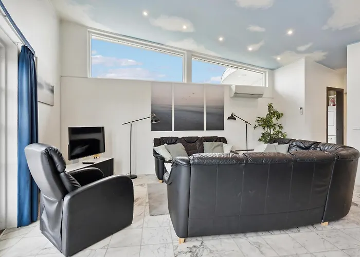 Holiday home Beautiful In With Sauna *